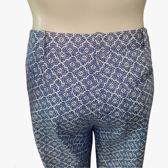 PURE COLLECTION Geo Print Cotton Capri Pants Blue and White - Picture 16 of 16